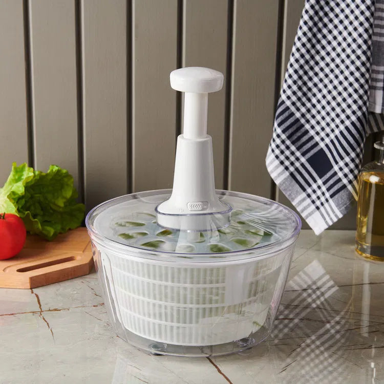 Pratik Salata Kurutucu – Hızlı ve Etkili Sebze Kurutma